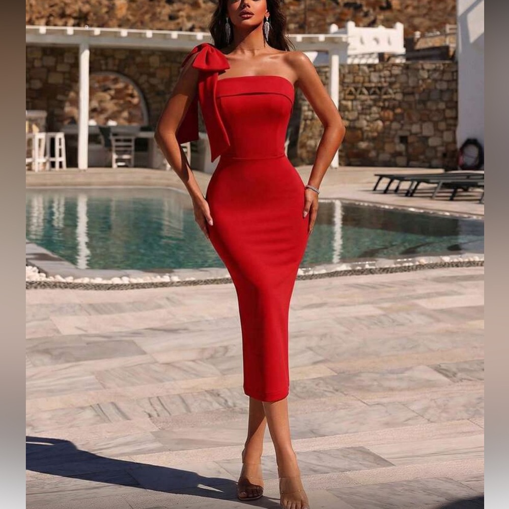 One-Shoulder Red Midi Dress with Bow Detail
